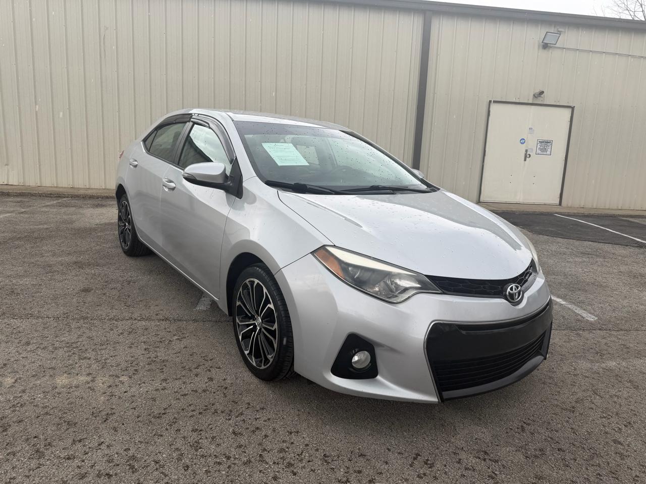 Toyota Corolla S Premium CVT 2015