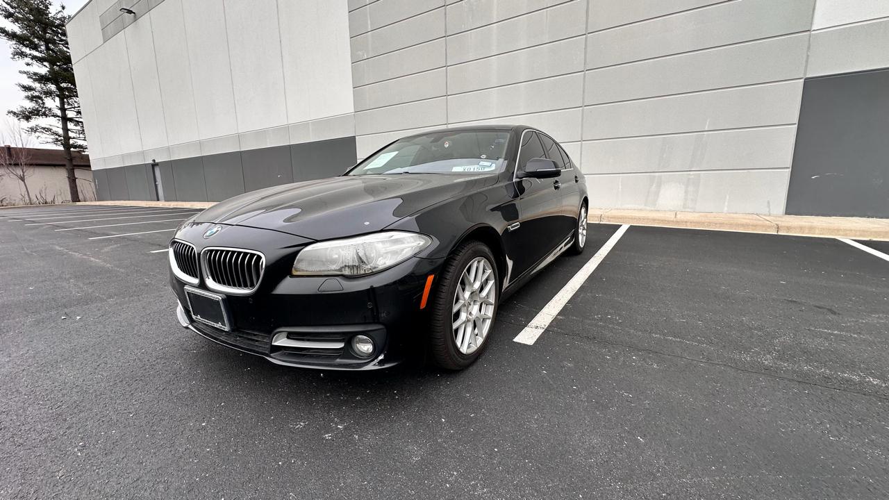 BMW 5-Series 528i 2015