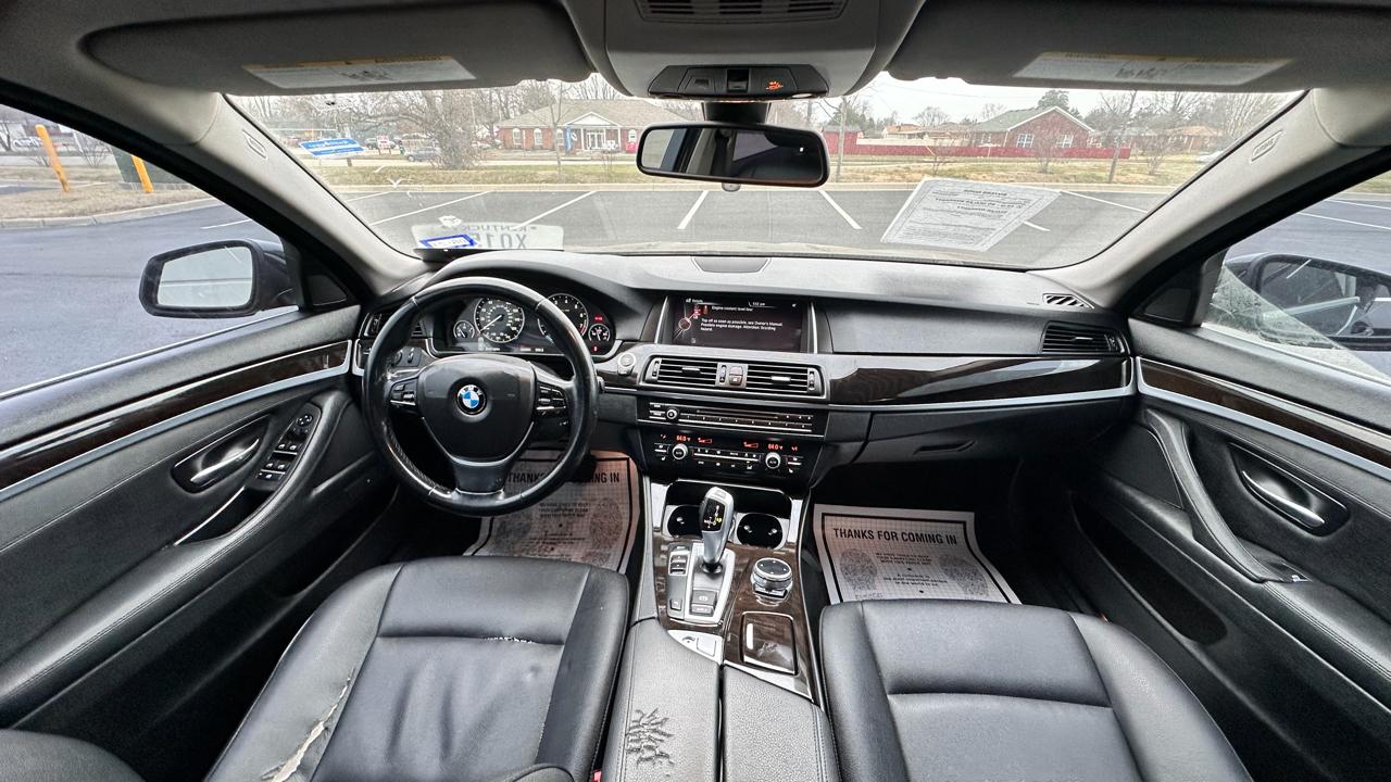 BMW 5-Series 528i 2015
