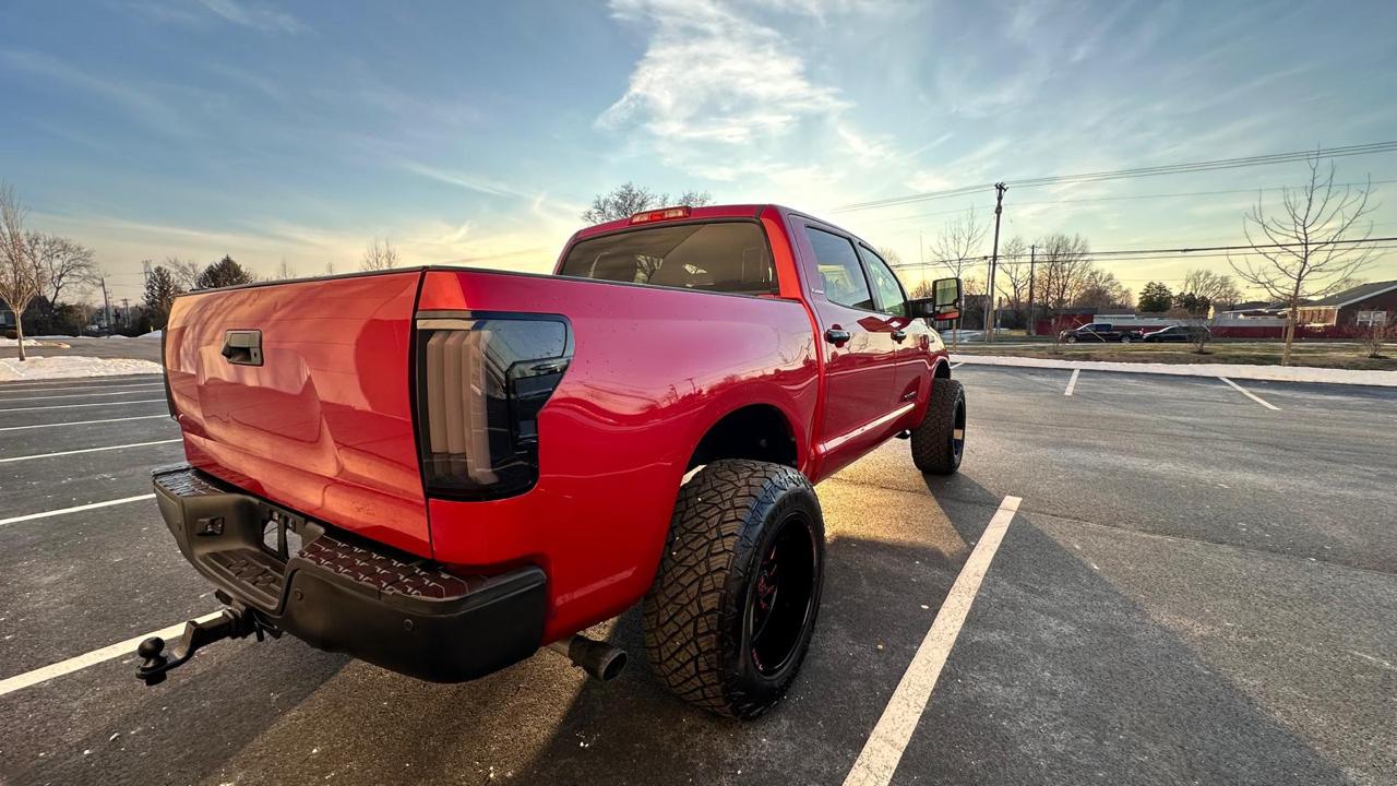Toyota Tundra Limited 5.7L FFV CrewMax 4WD 2012