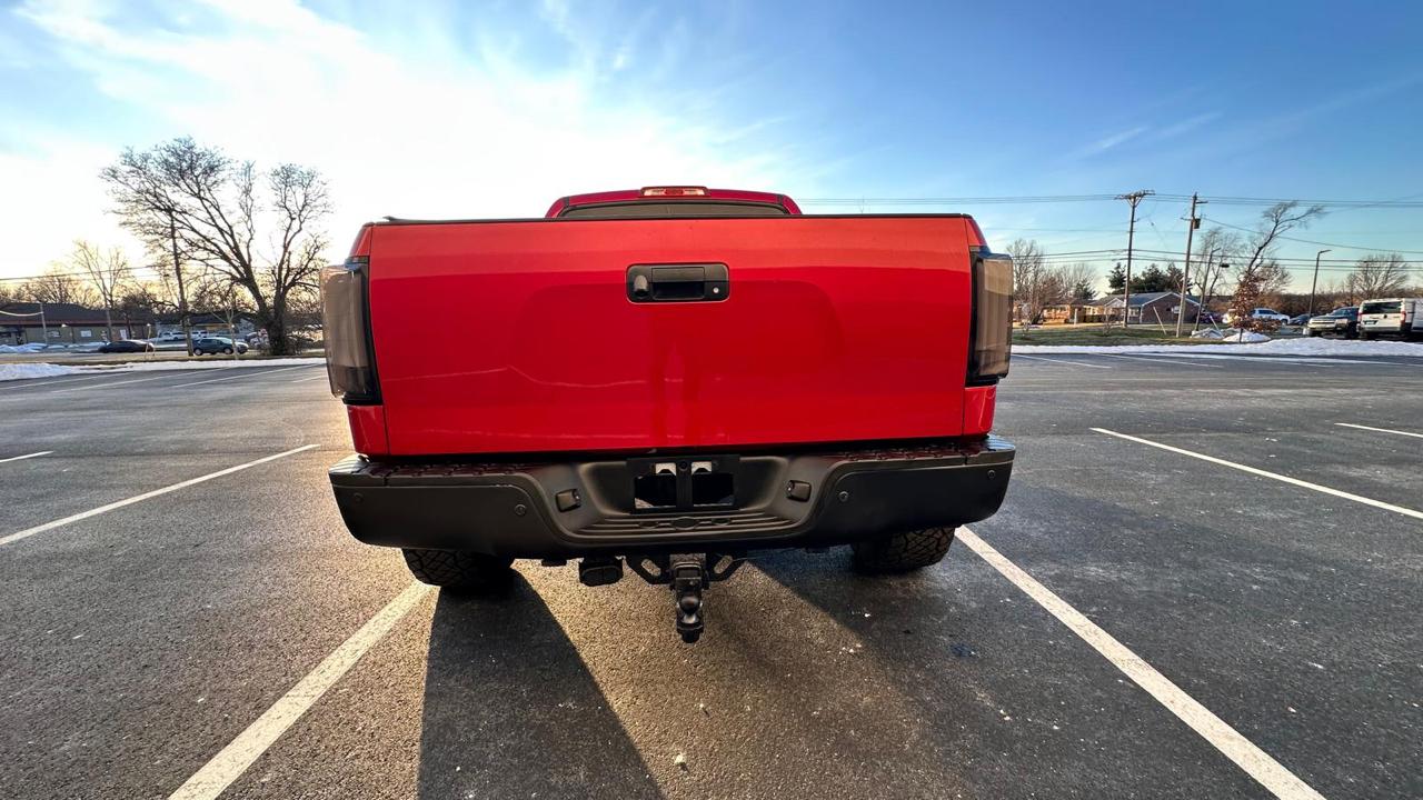 Toyota Tundra Limited 5.7L FFV CrewMax 4WD 2012