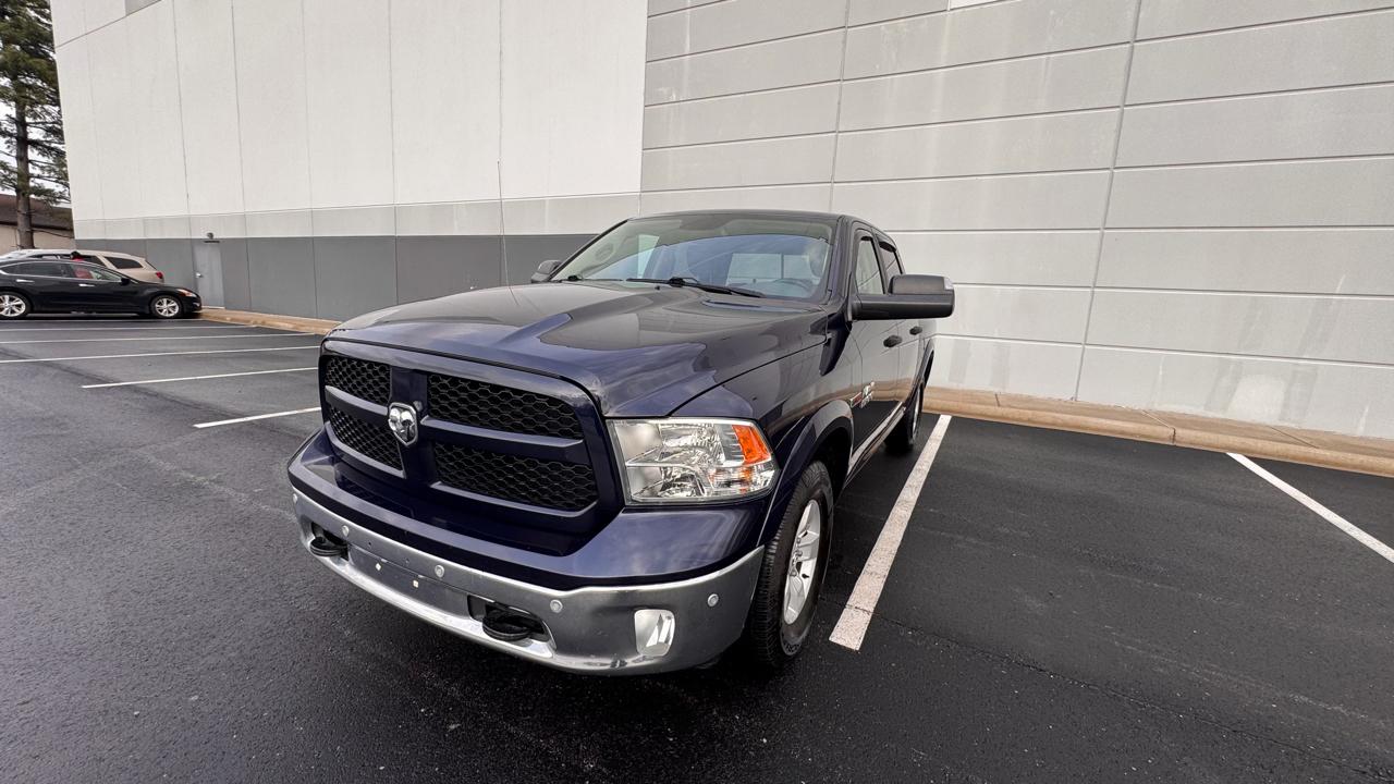 RAM 1500 SLT Crew Cab SWB 4WD 2016