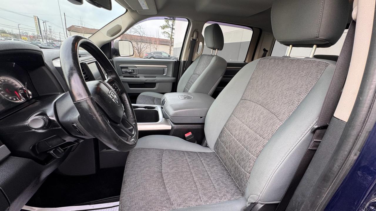 RAM 1500 SLT Crew Cab SWB 4WD 2016