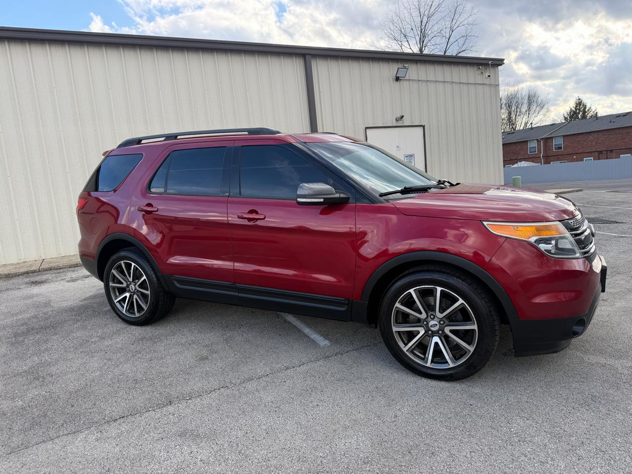 Ford Explorer XLT 4WD 2015