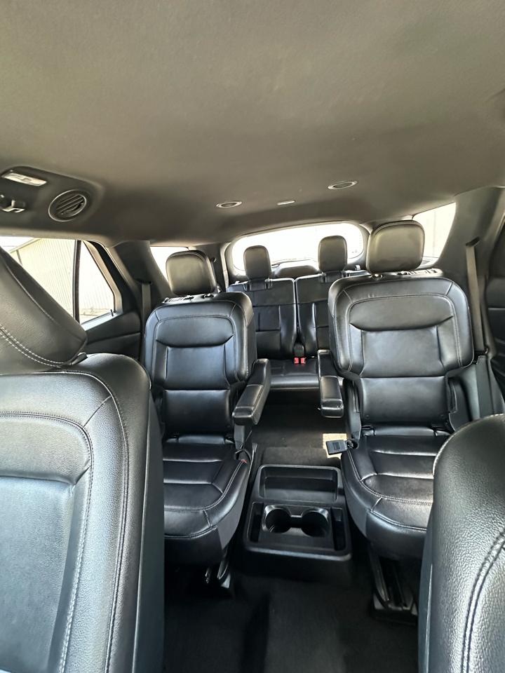 Ford Explorer XLT AWD 2020