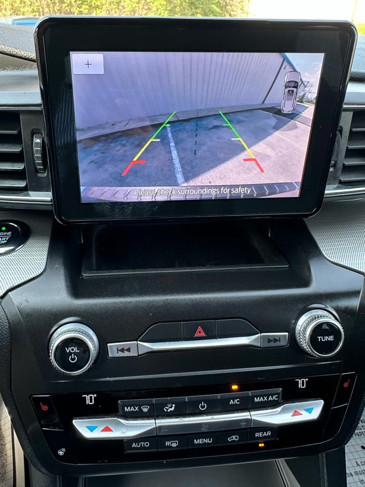 Ford Explorer XLT AWD 2020