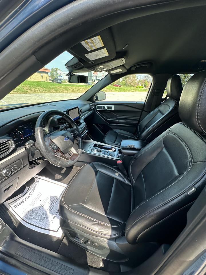 Ford Explorer XLT AWD 2020