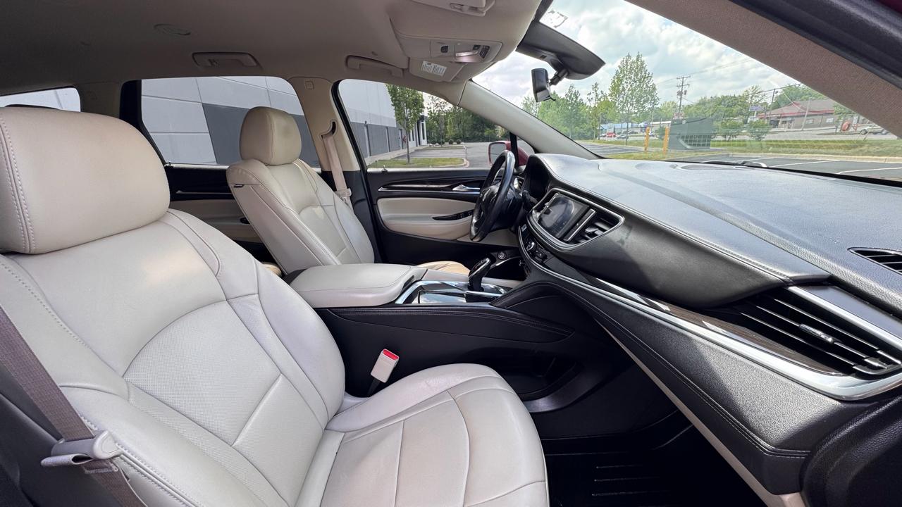 Buick Enclave Essence AWD 2020