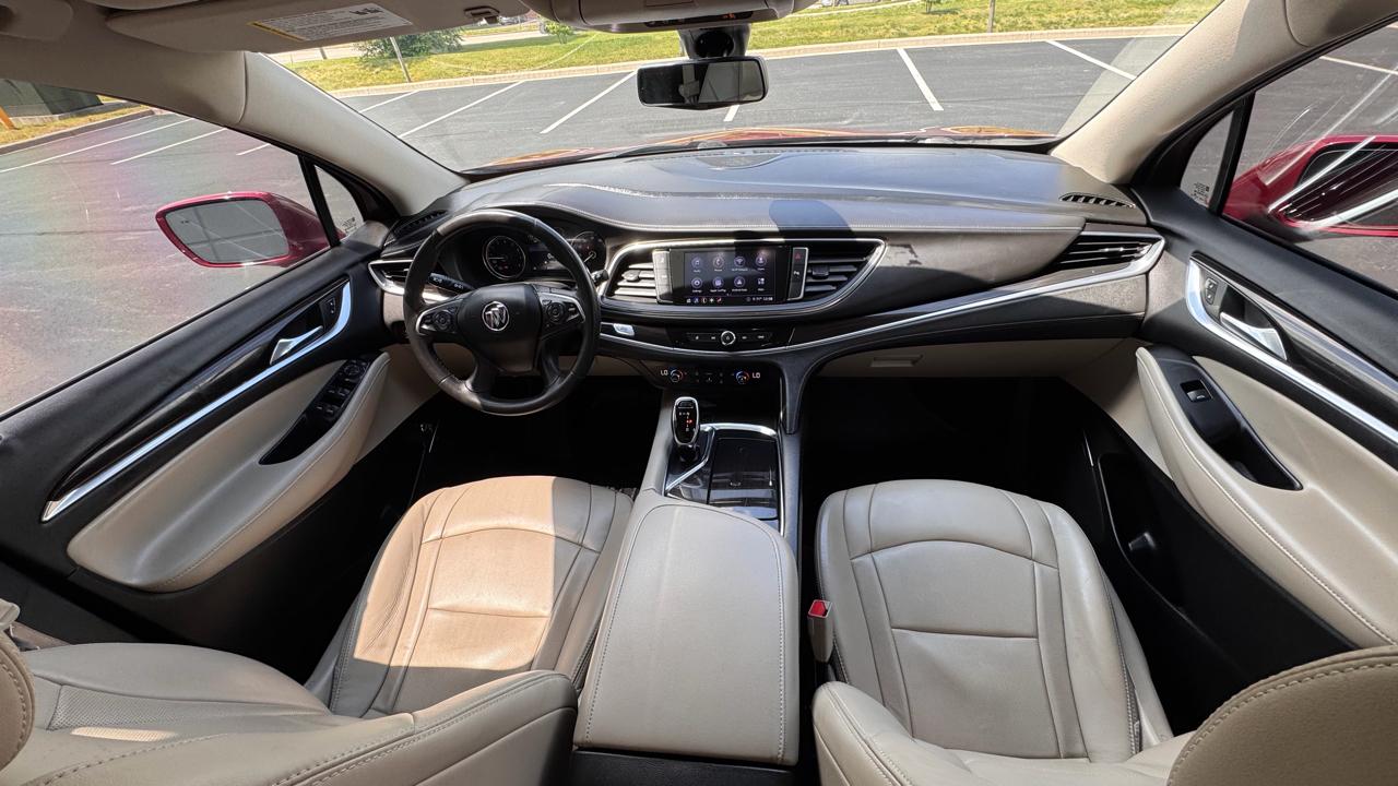 Buick Enclave Essence AWD 2020