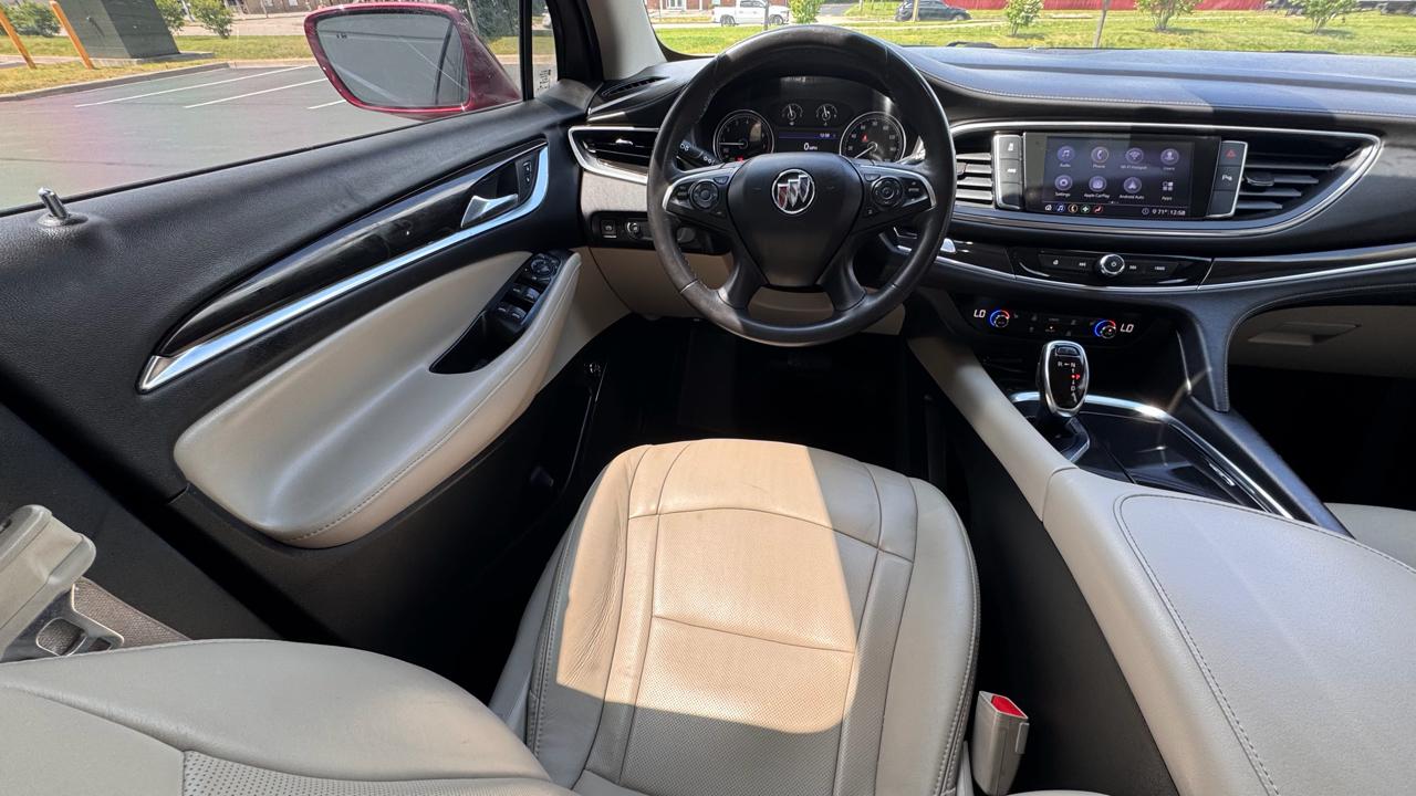 Buick Enclave Essence AWD 2020
