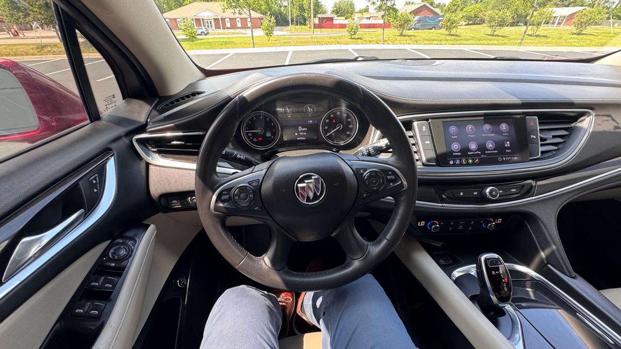 Buick Enclave Essence AWD 2020