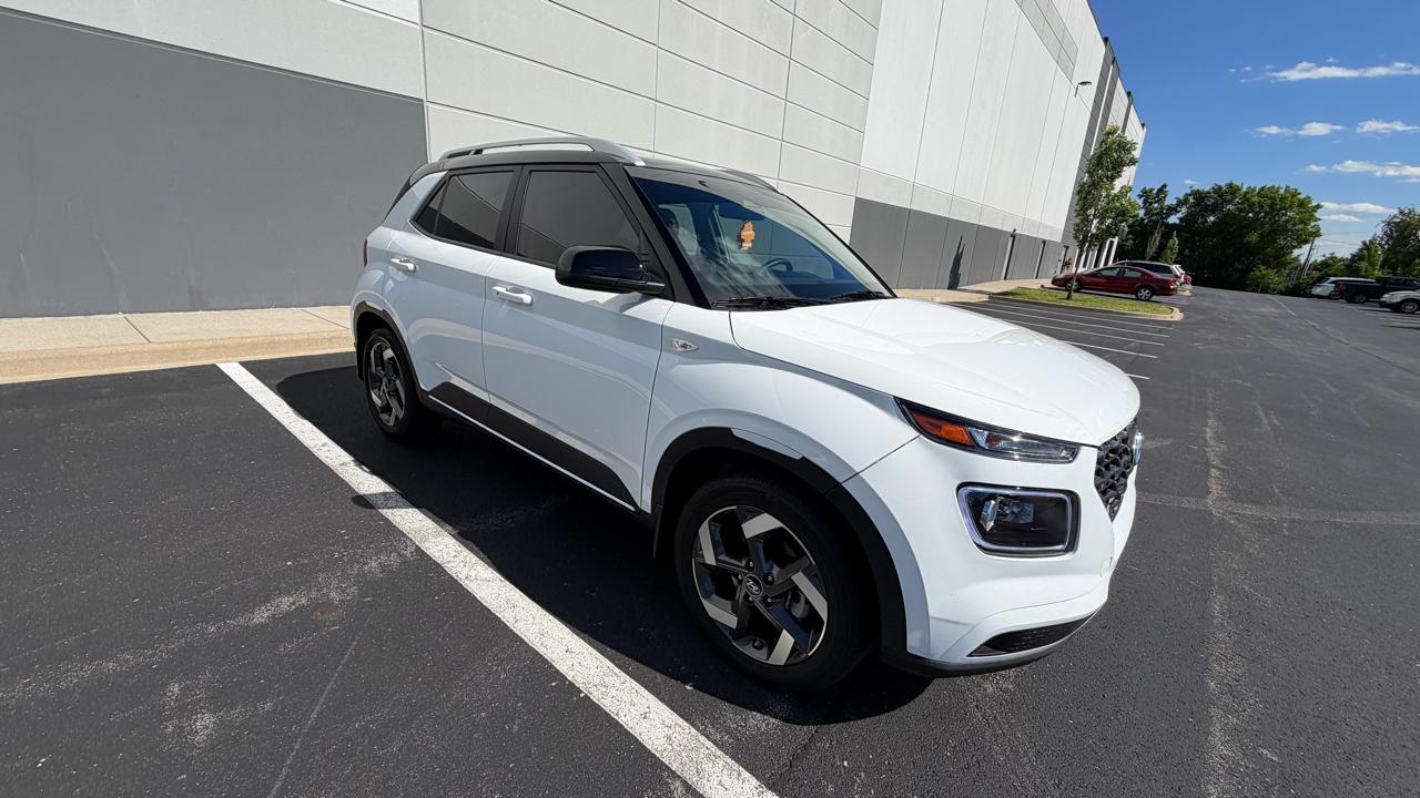 Hyundai Venue SEL 2025