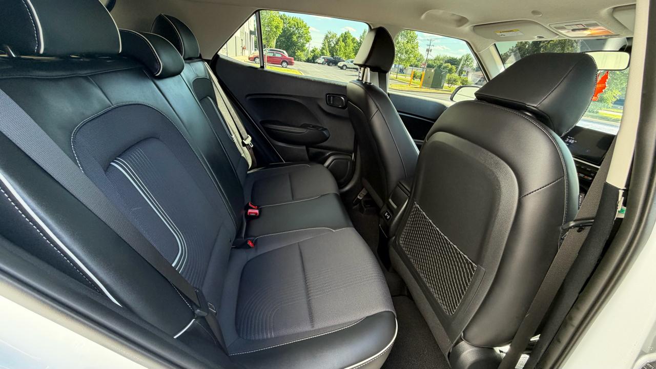 Hyundai Venue SEL 2025