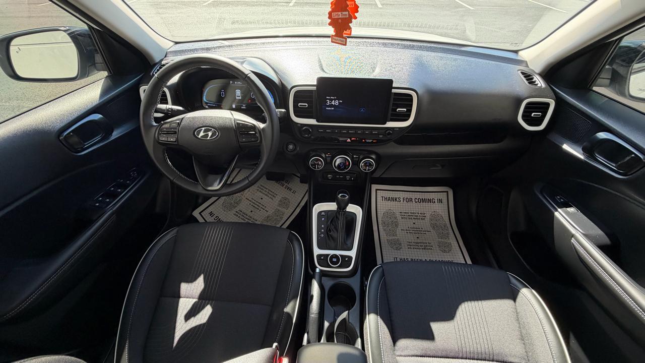 Hyundai Venue SEL 2025