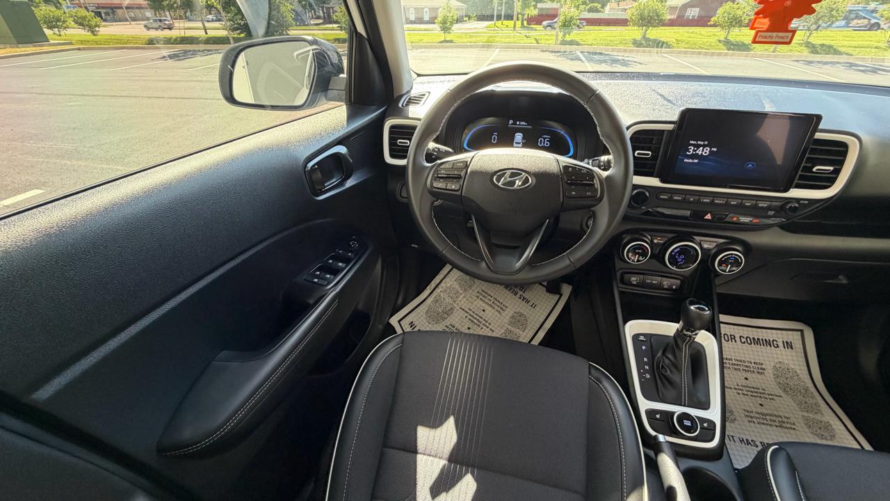 Hyundai Venue SEL 2025