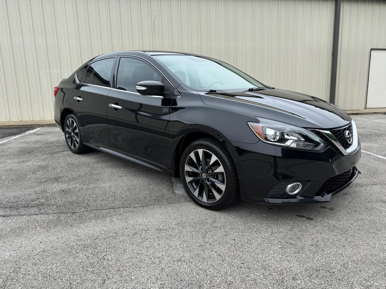 Nissan Sentra SR 4D Sedan 2019