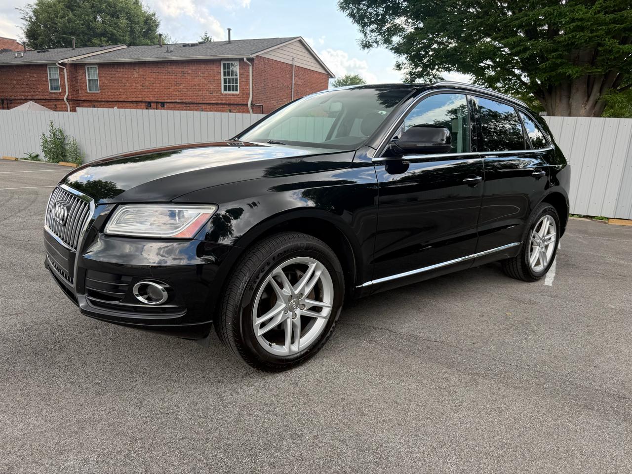 Audi Q5 2.0T Premium quattro 2016