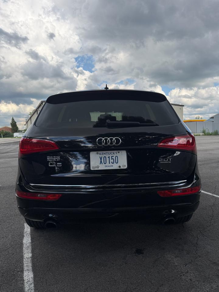 Audi Q5 2.0T Premium quattro 2016