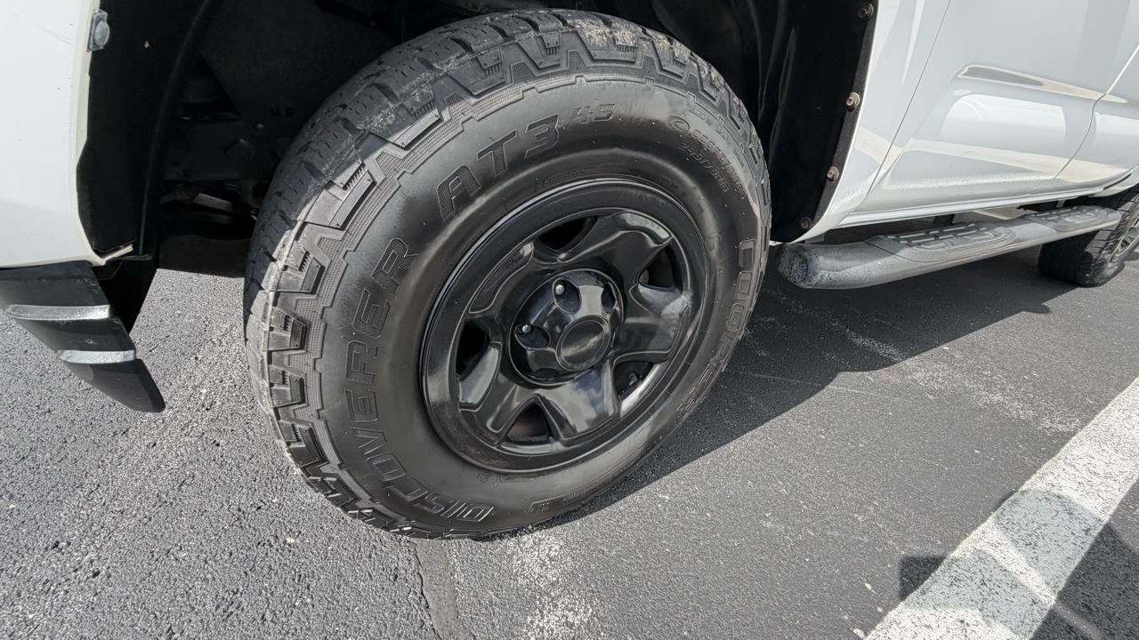 Toyota Tacoma SR5 Double Cab Long Bed I4 6AT 2WD 2018
