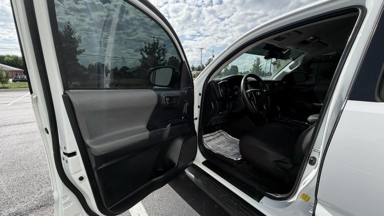 Toyota Tacoma SR5 Double Cab Long Bed I4 6AT 2WD 2018