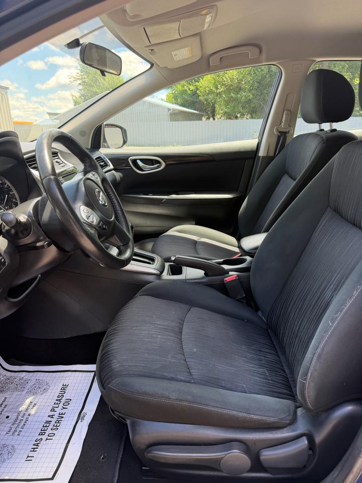 Nissan Sentra S CVT 2019