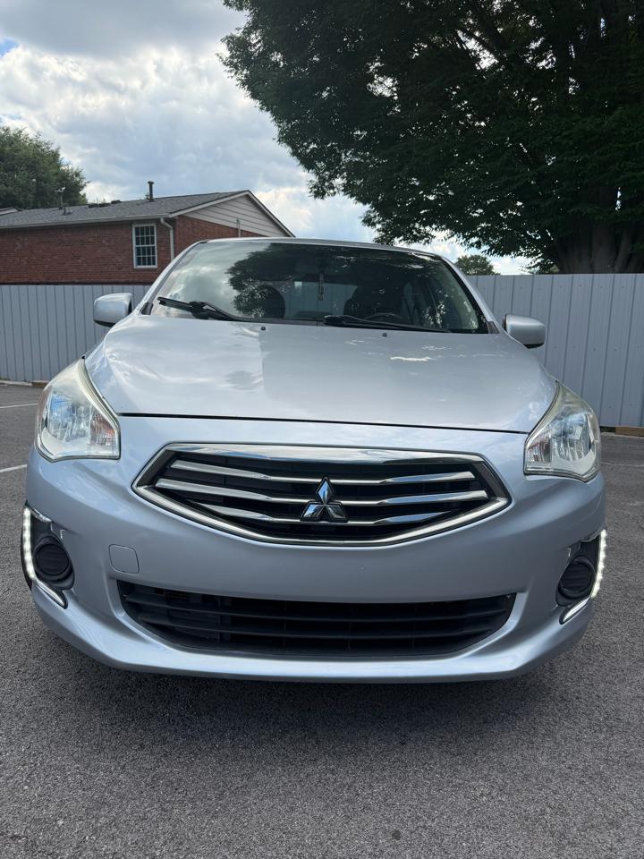 Mitsubishi Mirage G4 SE 5M 2017