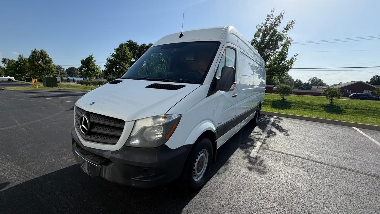 Mercedes-Benz Sprinter 2500 High Roof 170-in. WB 2014
