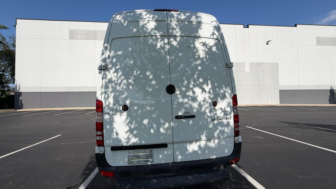 Mercedes-Benz Sprinter 2500 High Roof 170-in. WB 2014