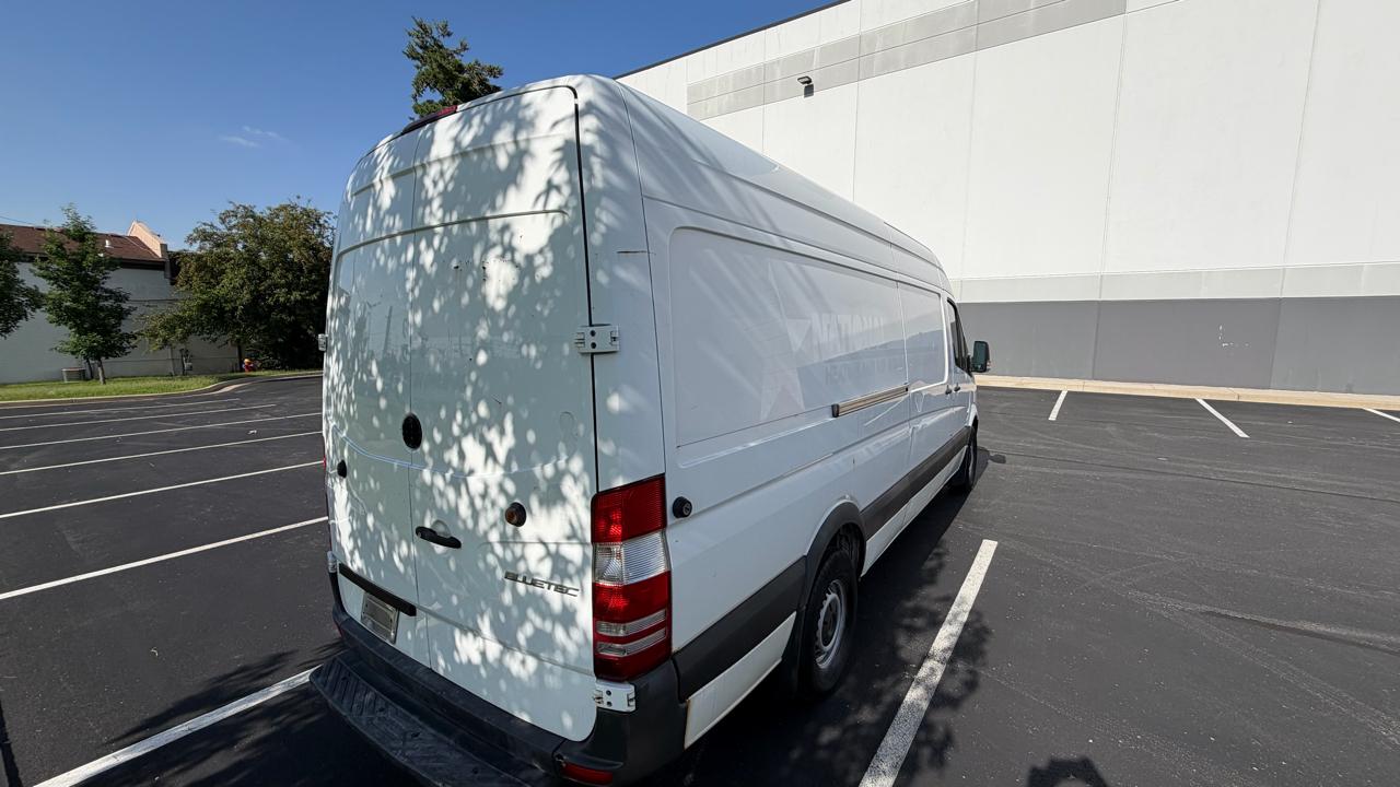 Mercedes-Benz Sprinter 2500 High Roof 170-in. WB 2014