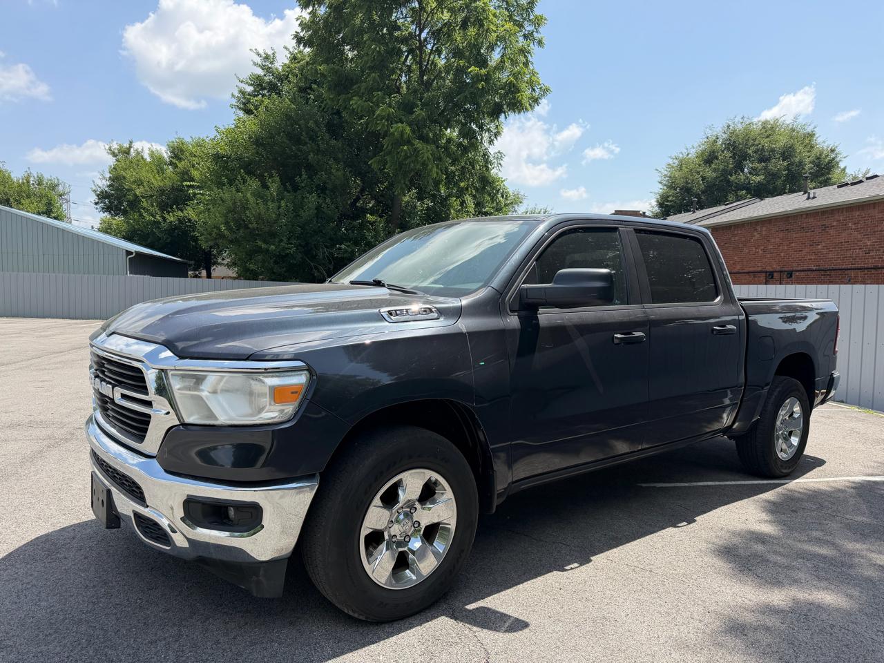 RAM 1500 Big Horn Crew Cab SWB 4WD 2021