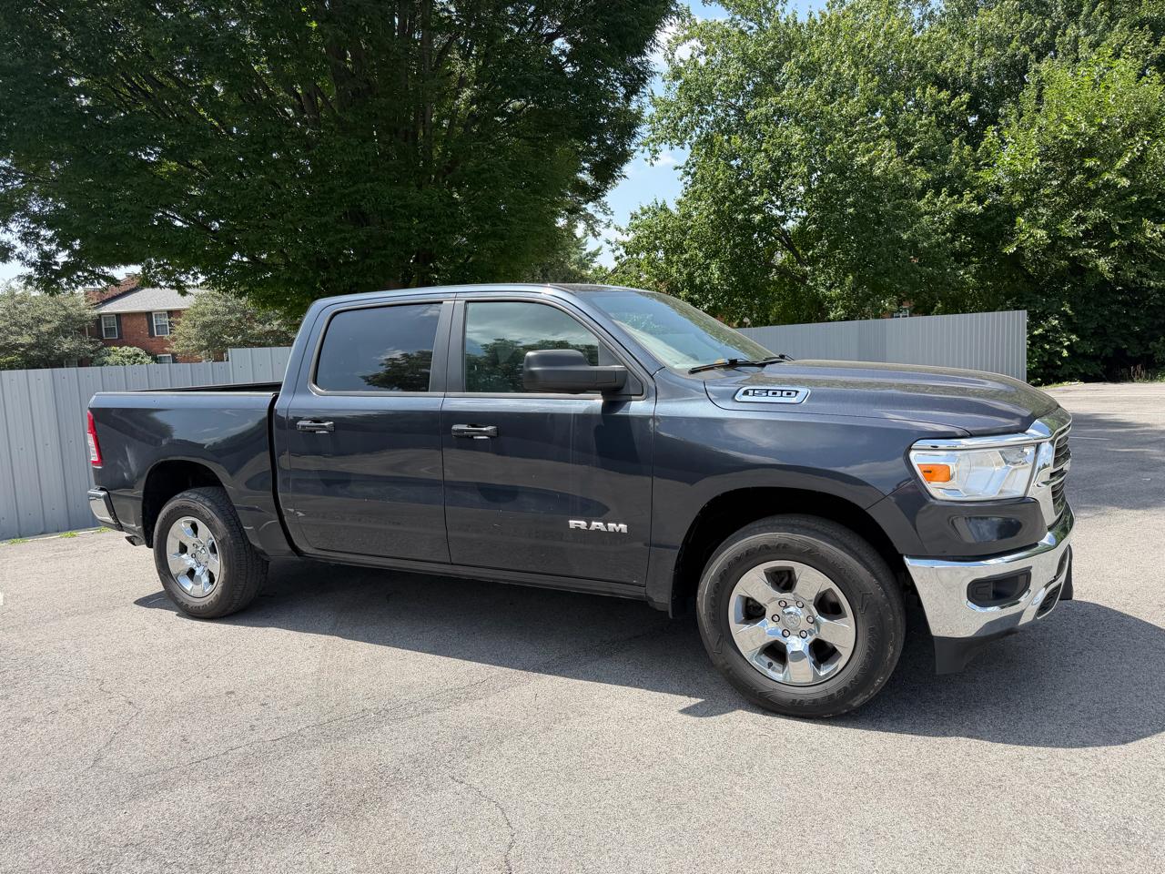 RAM 1500 Big Horn Crew Cab SWB 4WD 2021