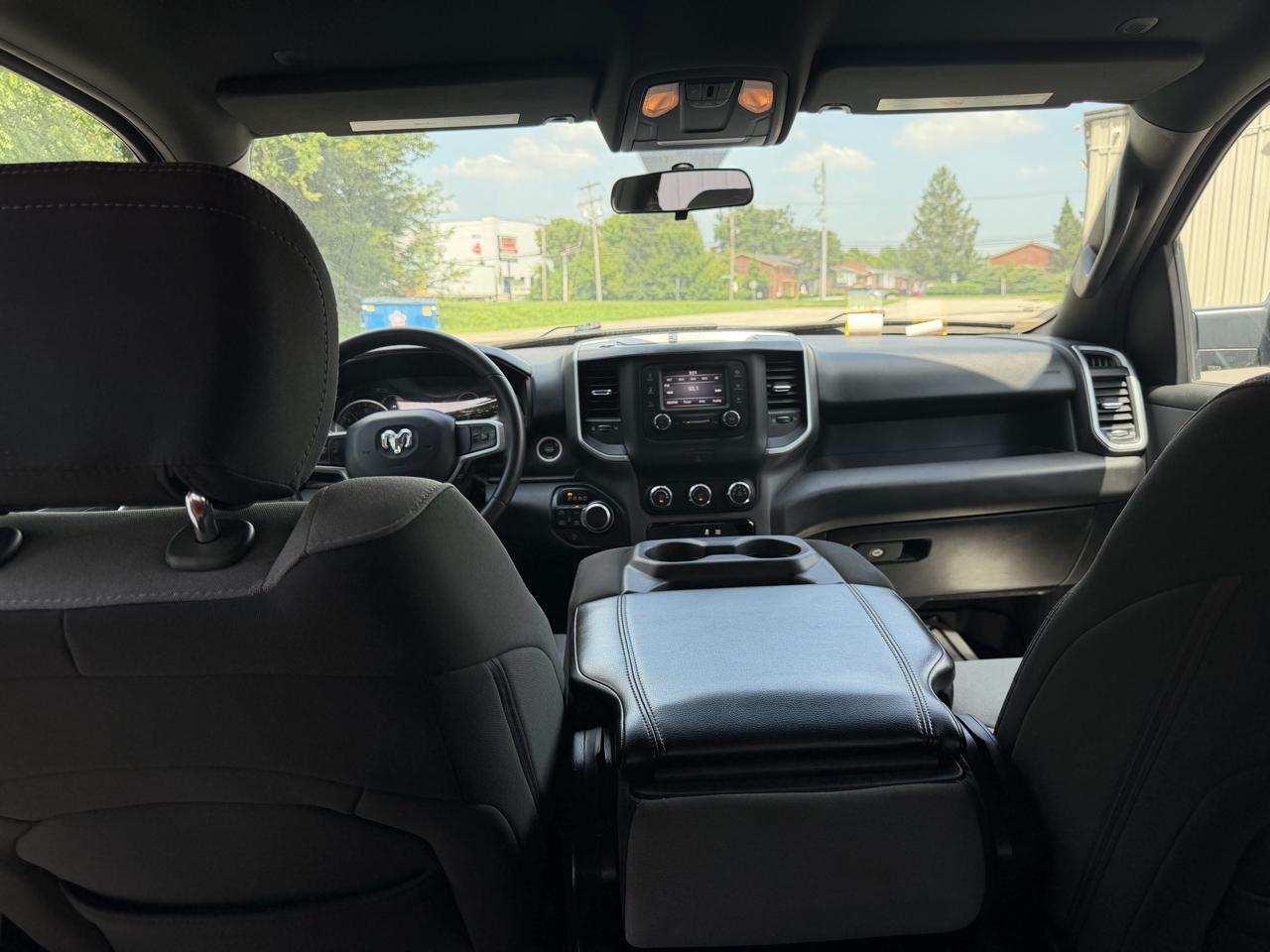 RAM 1500 Big Horn Crew Cab SWB 4WD 2021
