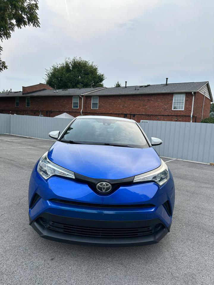 Toyota C-HR XLE 2018