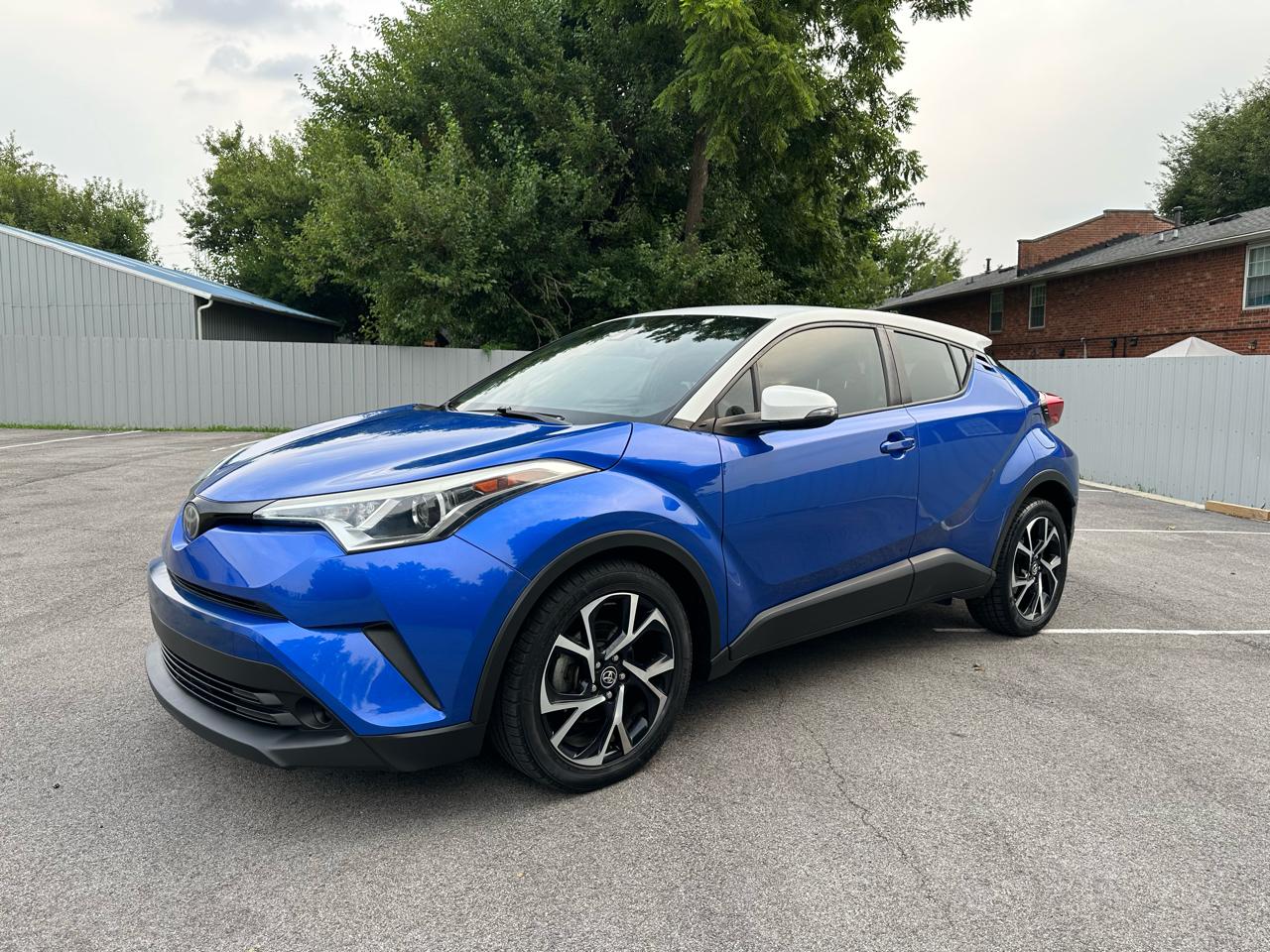 Toyota C-HR XLE 2018