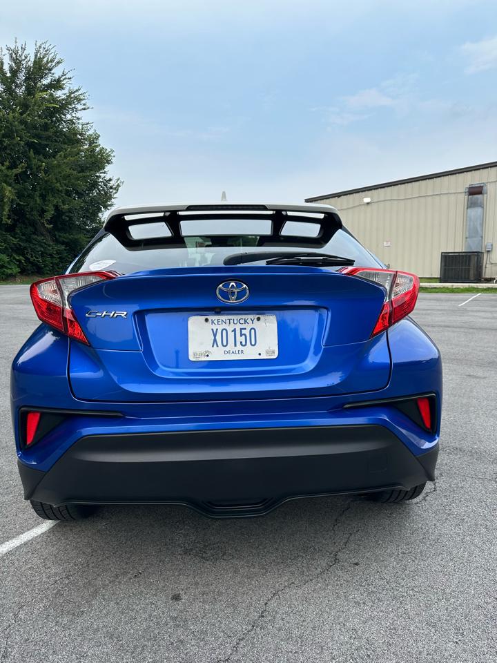 Toyota C-HR XLE 2018