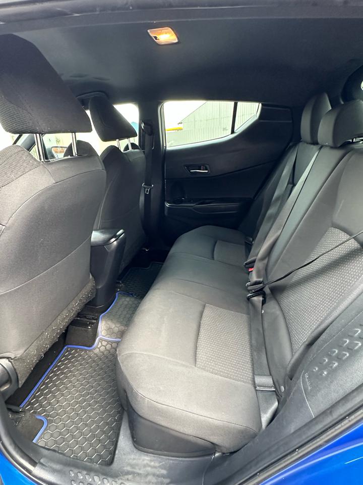 Toyota C-HR XLE 2018