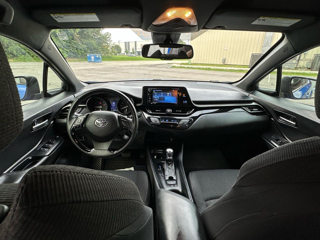 Toyota C-HR XLE 2018