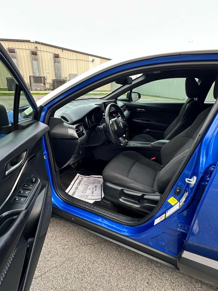 Toyota C-HR XLE 2018