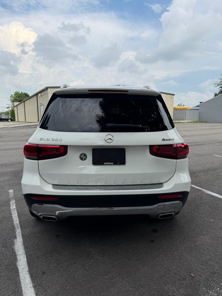 Mercedes-Benz GLB-Class GLB 250 4MATIC 2021