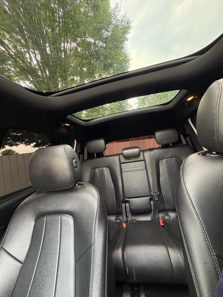Mercedes-Benz GLB-Class GLB 250 4MATIC 2021