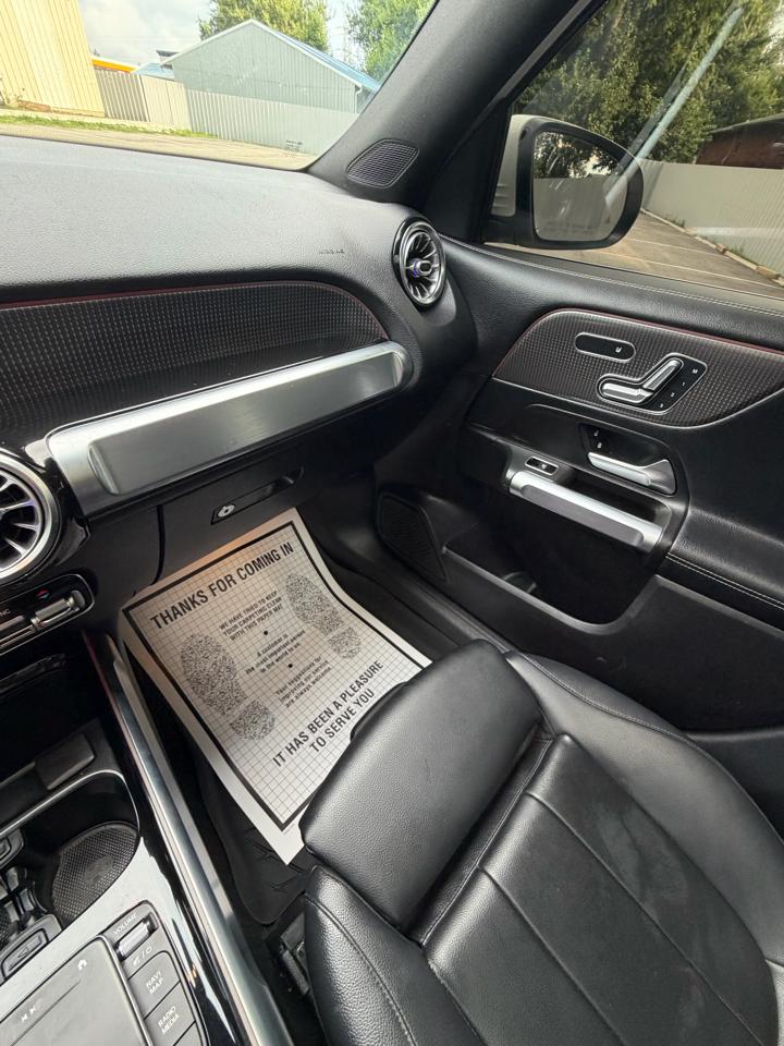 Mercedes-Benz GLB-Class GLB 250 4MATIC 2021