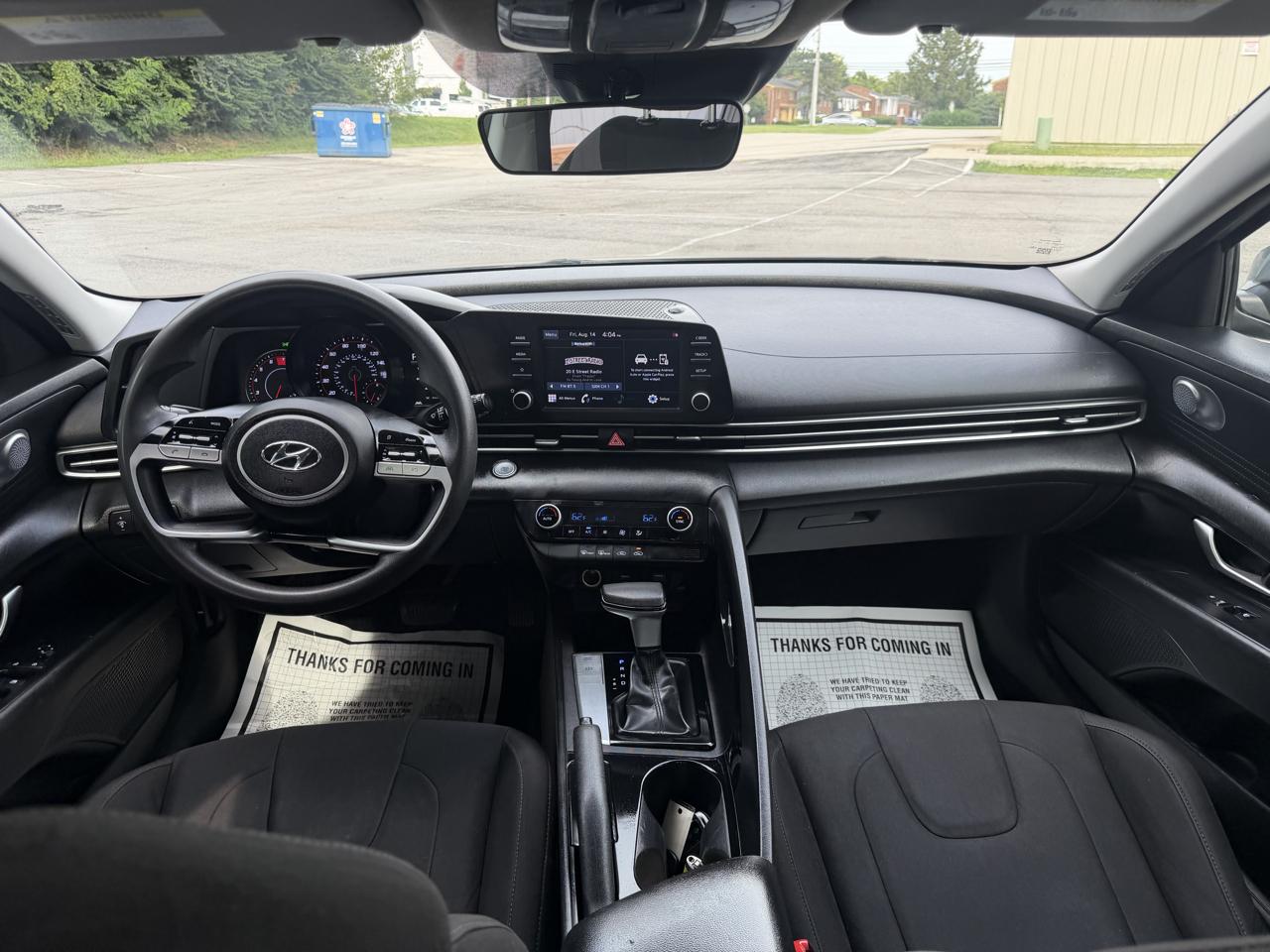 Hyundai Elantra SEL 2022