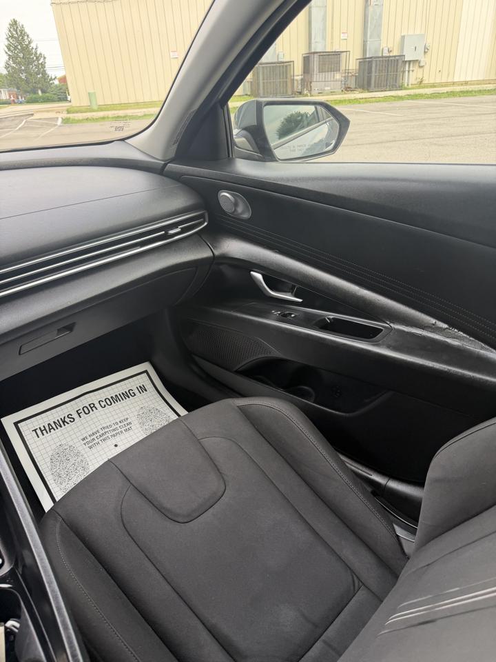 Hyundai Elantra SEL 2022