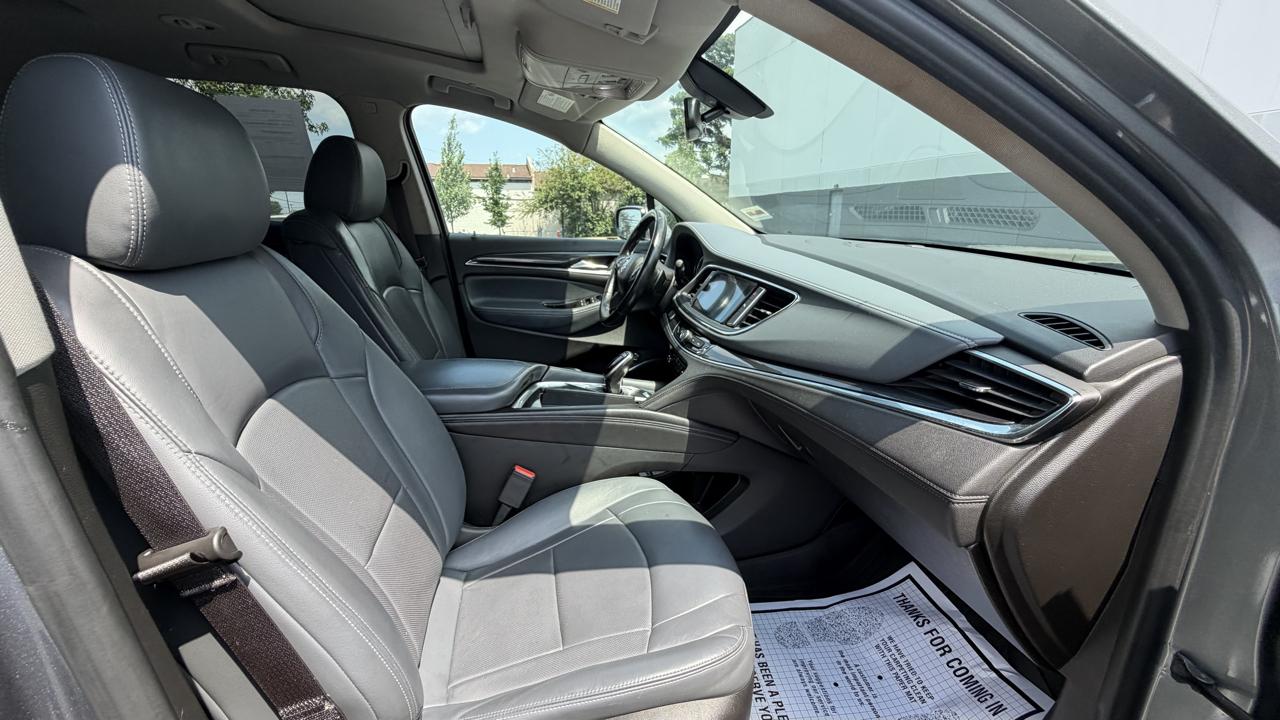 Buick Enclave Essence FWD 2021