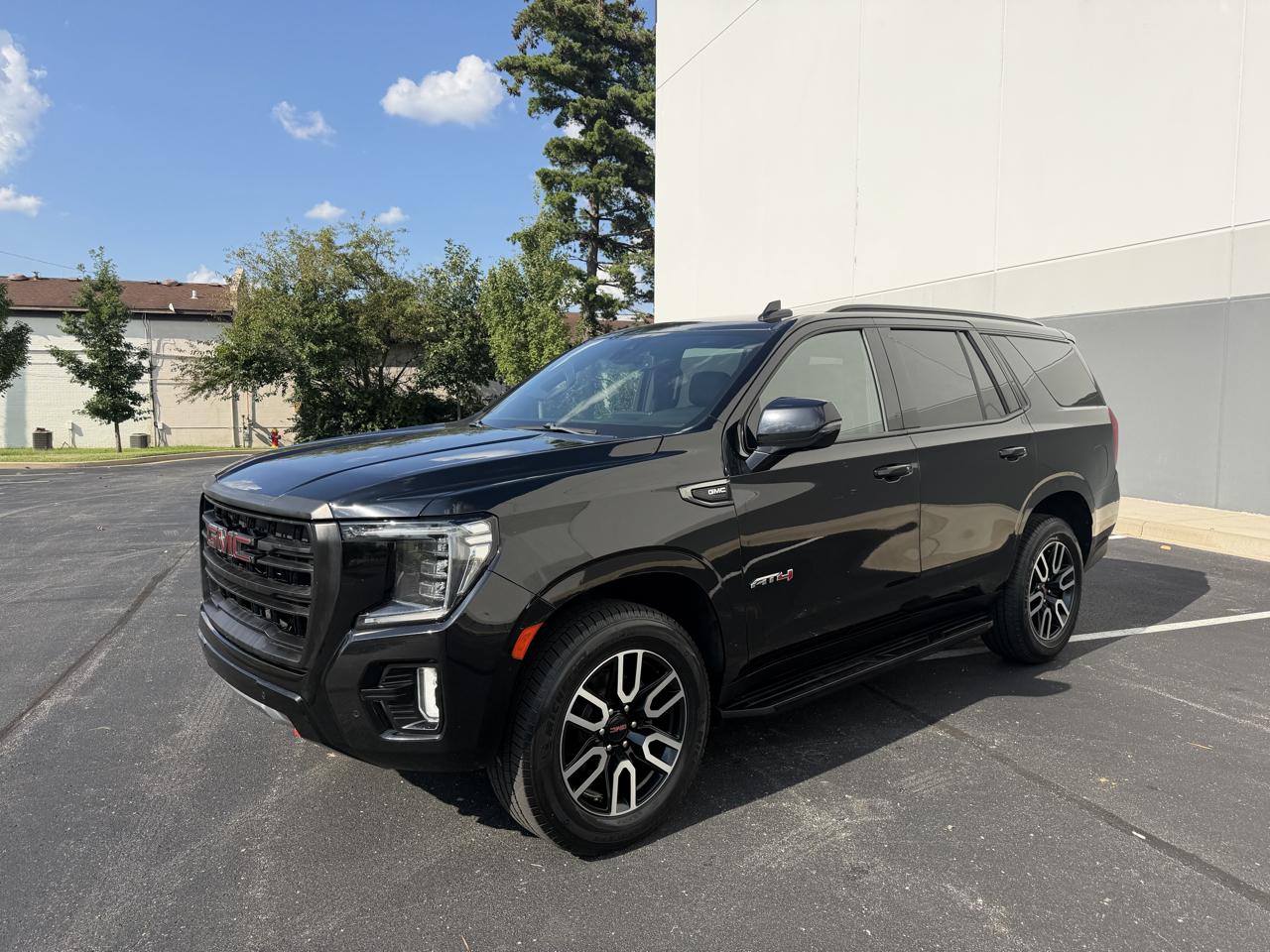 GMC Yukon AT4 2021