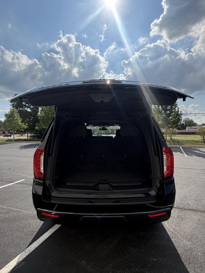 GMC Yukon AT4 2021