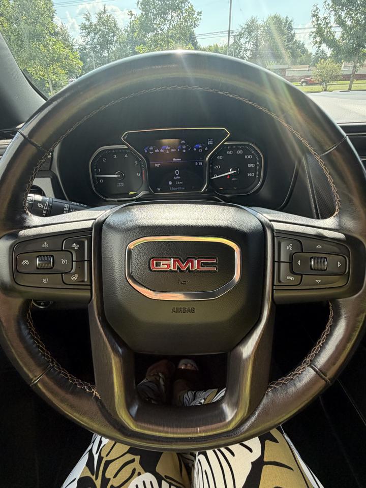 GMC Yukon AT4 2021