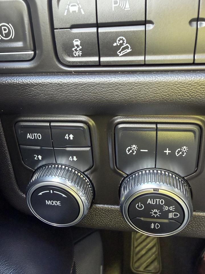 GMC Yukon AT4 2021