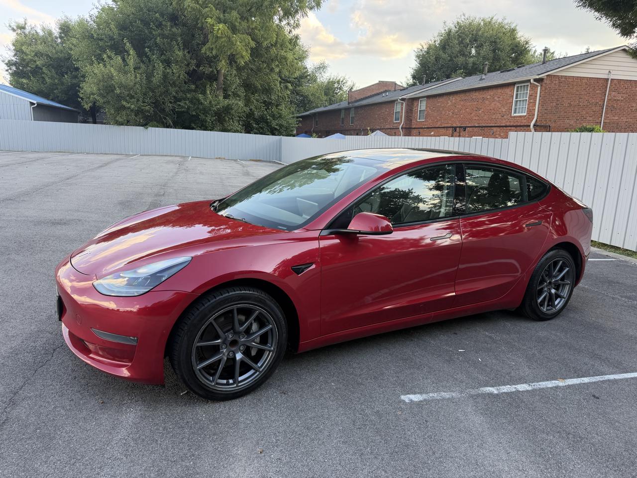 Tesla Model 3 Standard Range Plus 2022