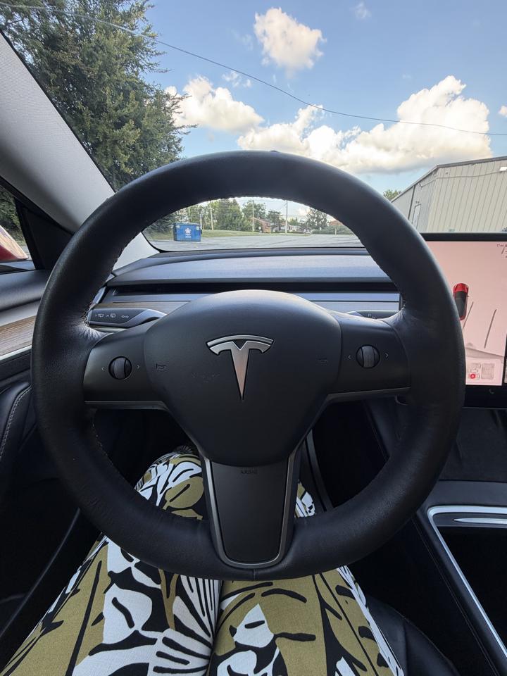 Tesla Model 3 Standard Range Plus 2022
